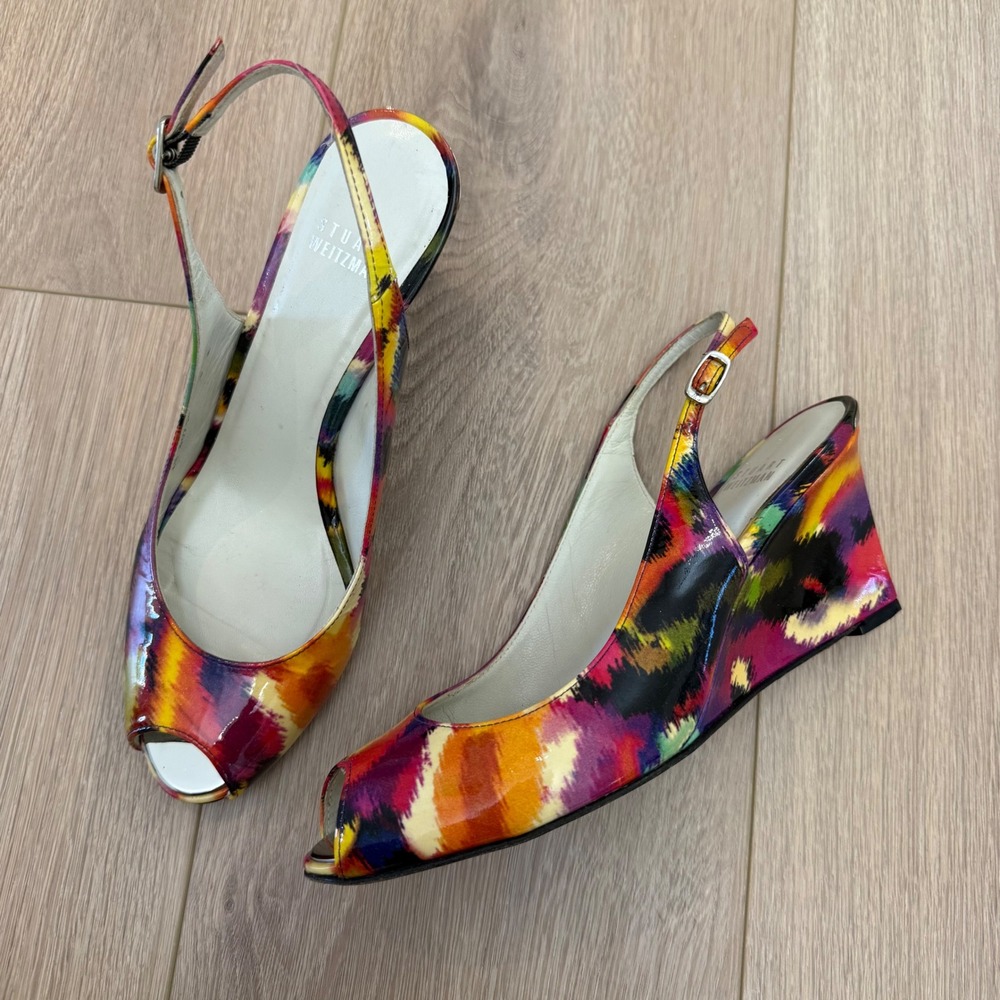 RARE Stuart Weitzman Multi-Color Ikat Patent Leather Peep Toe Wedge Sandals 8M - Picture 1 of 9